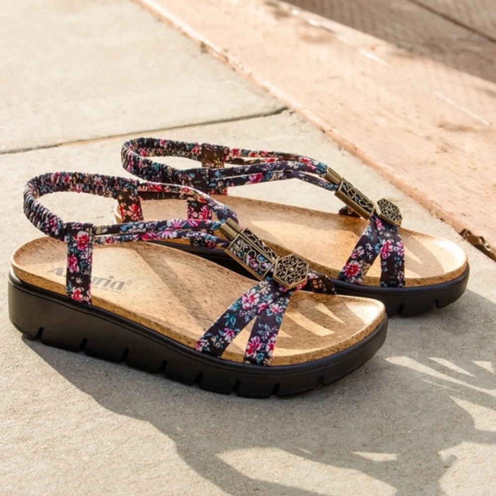 Alegria Roz Get Away Tan Tropical Print Sandals